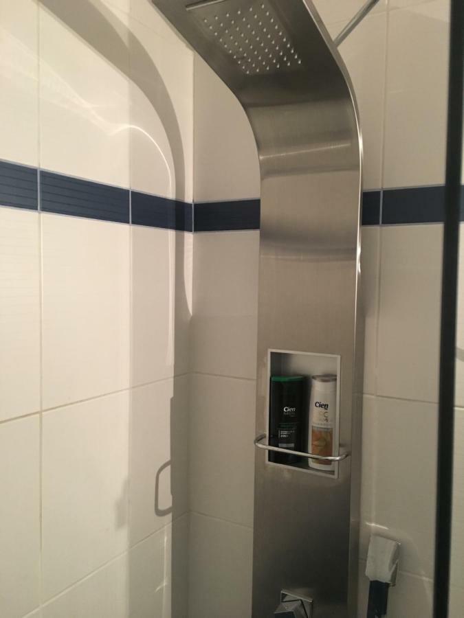 Central 2-Bedroom Luxury Apartment Candia Esterno foto